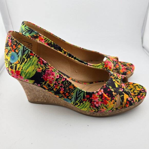 Dexflex Comfort Floral Peep Toe Wedges | Multi-Color Heels | Size 6.5 - Picture 2 of 11
